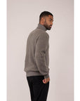 Ade Turtleneck - Urban Pioneers