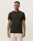 Core Seasonal T-shirt - Les Deux