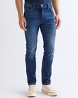 Larston Fog - Wrangler