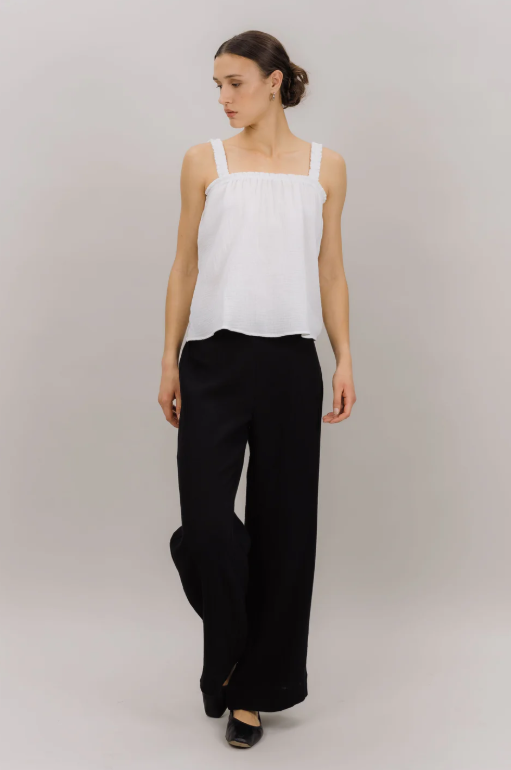 Nera Top - Urban Pioneers