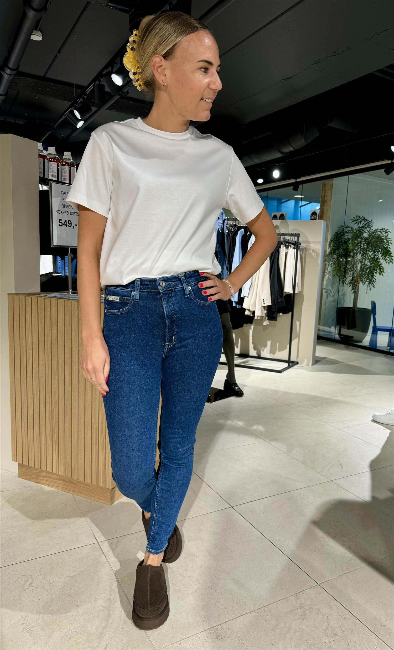 High rise skinny jeans