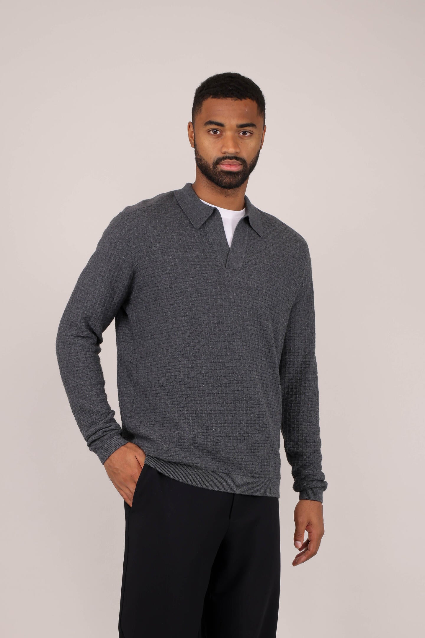 Sanches sweater