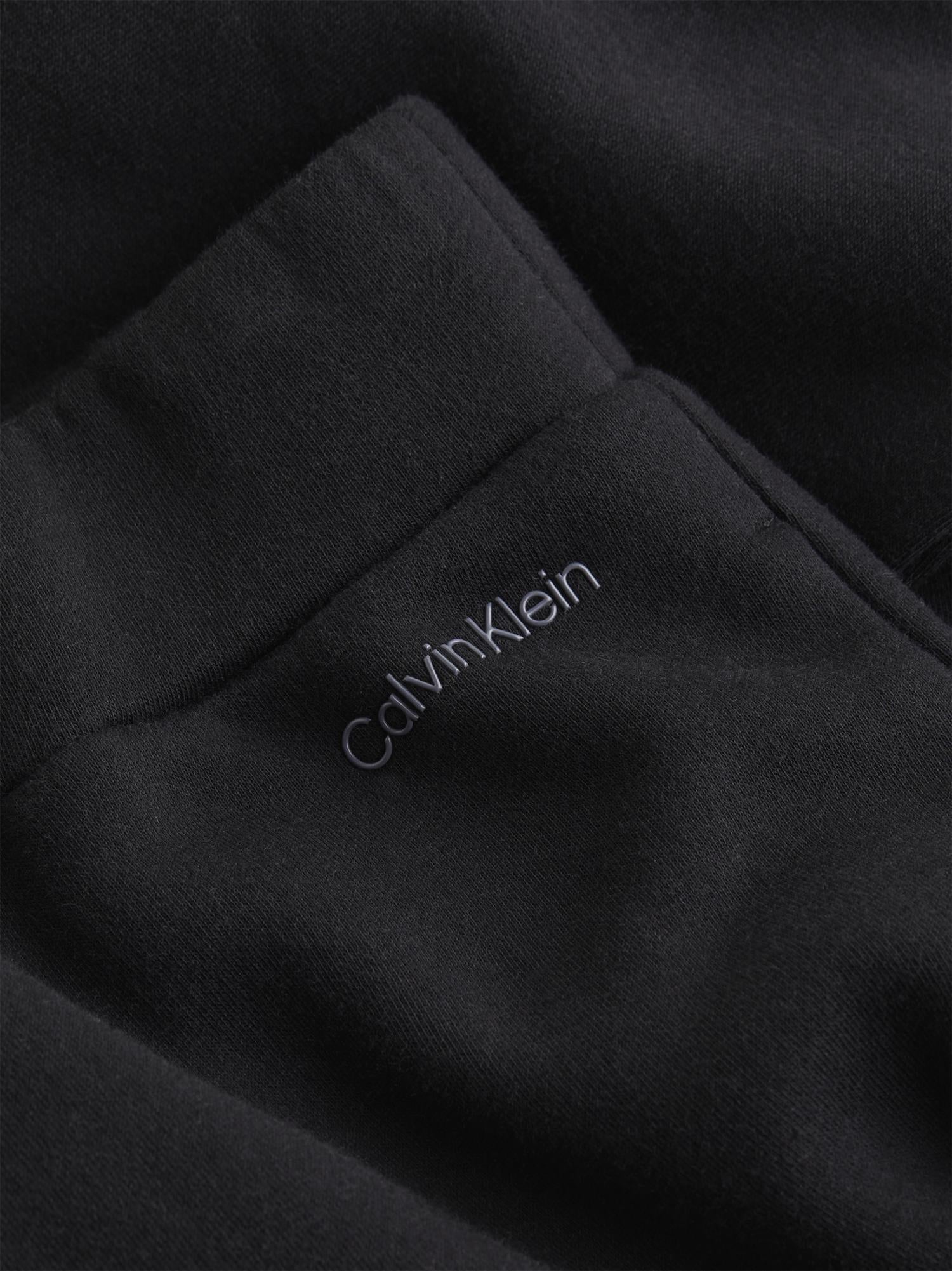Nano logo jogger