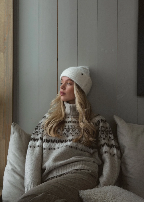 Benazri Turtleneck - Urban Pioneers